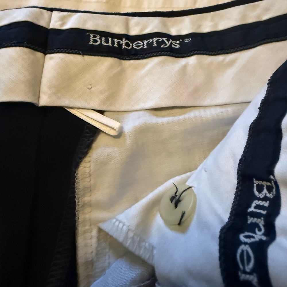 Thrift Store! Burberrys Pleated Black Pants GUC